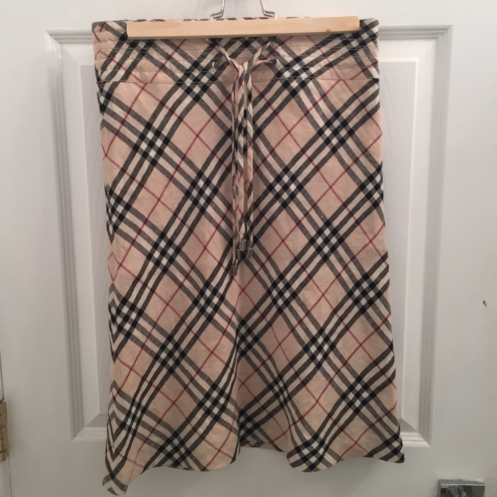 Burberry Linen Skirt